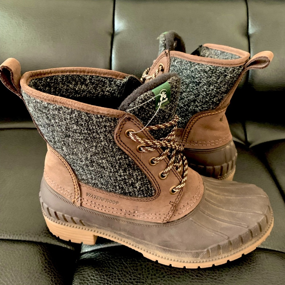 Kamik Waterproof Thinsulate Women’s Hiking Boots Size 7